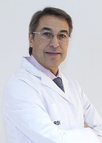 Doctor Urologoa Alberto Santeugini Artusa